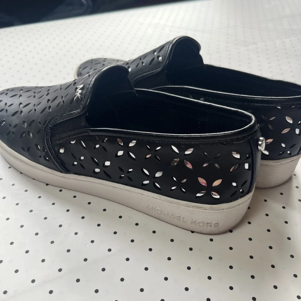 Michael Kors Slip On Sneakers Black Floral Cutout Platform Casual Shoes 8M